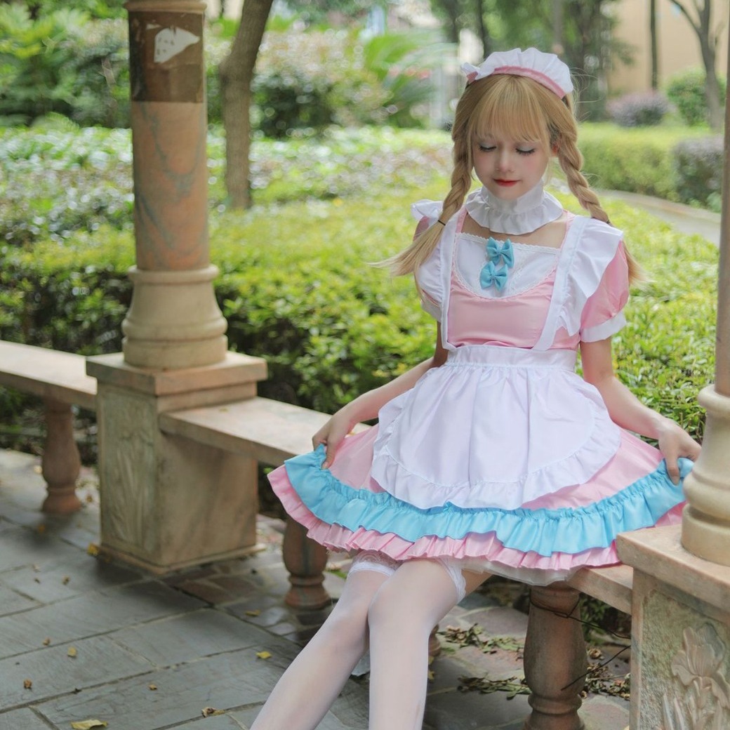 https://fulmo-img-server.com/lolis/37a1b519-3bcd-4205-bfd6-0c07e6d64f2d.jpg