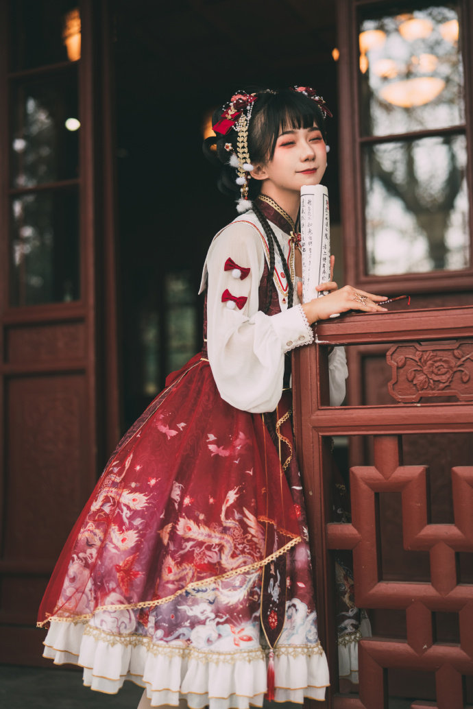https://fulmo-img-server.com/lolis/43307ee4-e346-41bc-b710-8ba080885536.jpg