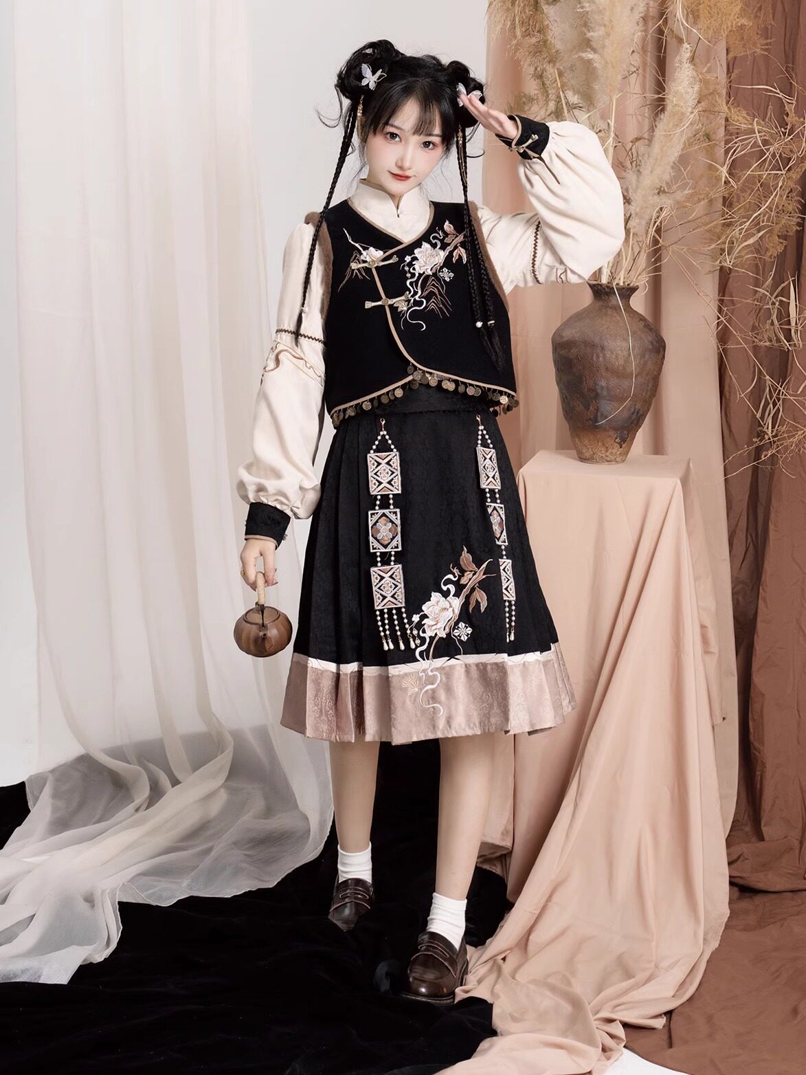 https://fulmo-img-server.com/lolis/437c1bfc-b3c4-4465-b56f-d7583a8cbd61.jpg