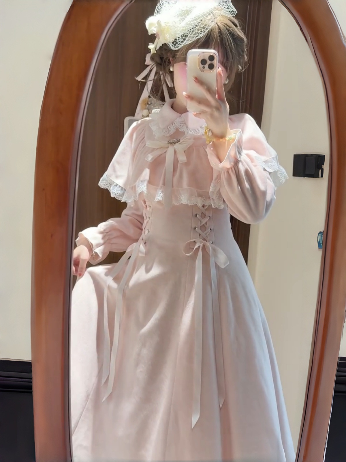 https://fulmo-img-server.com/lolis/45e9bec3-febf-458f-b734-5bbd9d4b8a25.jpg