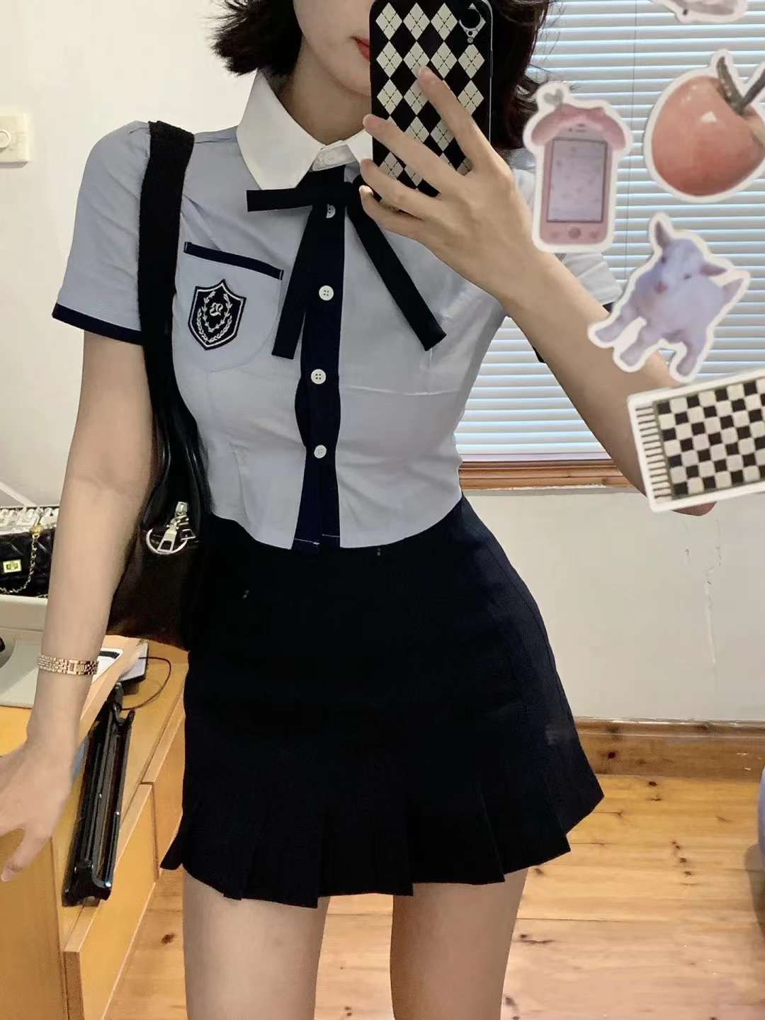 ロリータファッション 優等生の制服風リボンワンピース