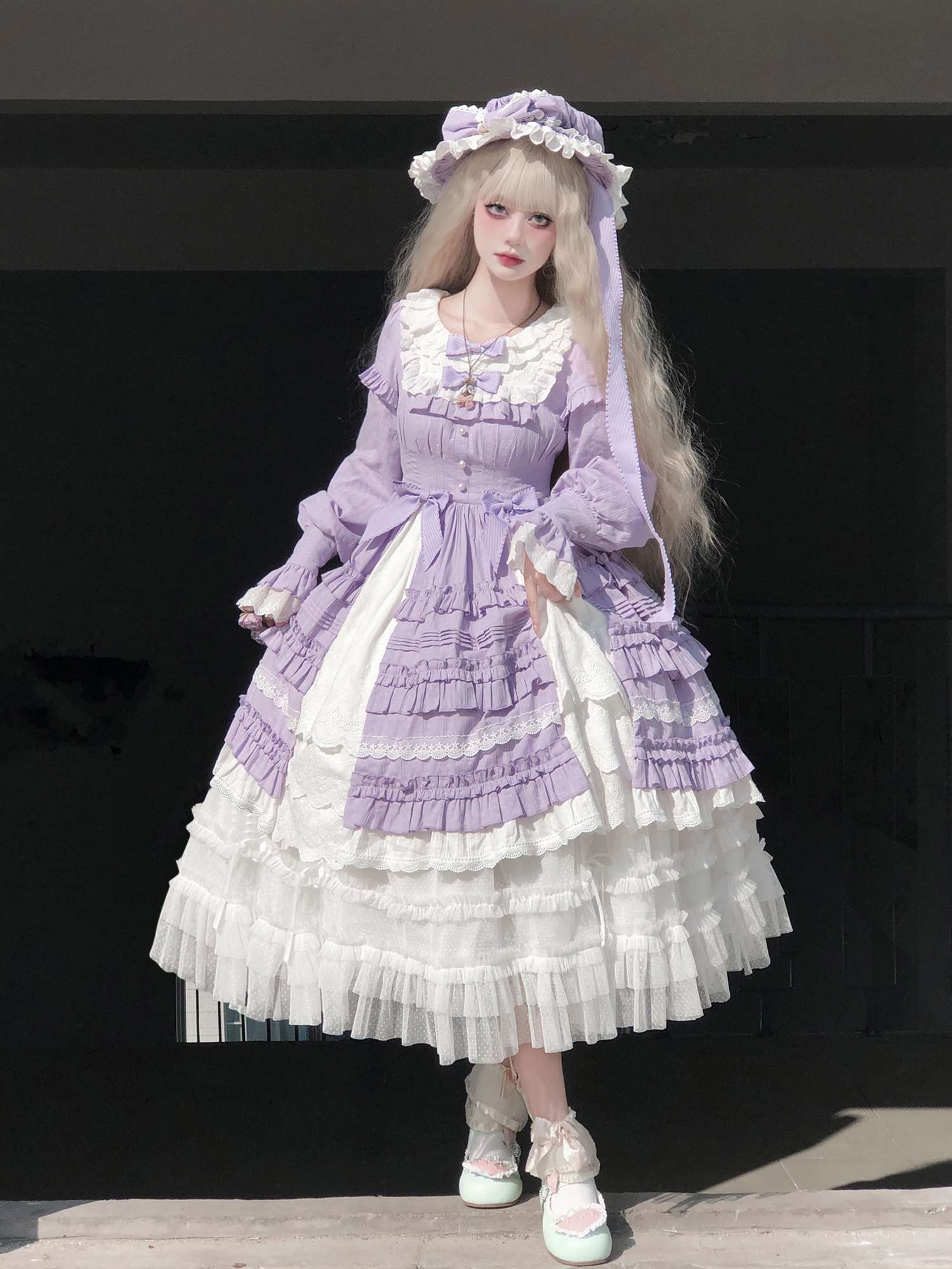 ロリータファッション 姫様のための優雅な貴族風レース重ねドレス