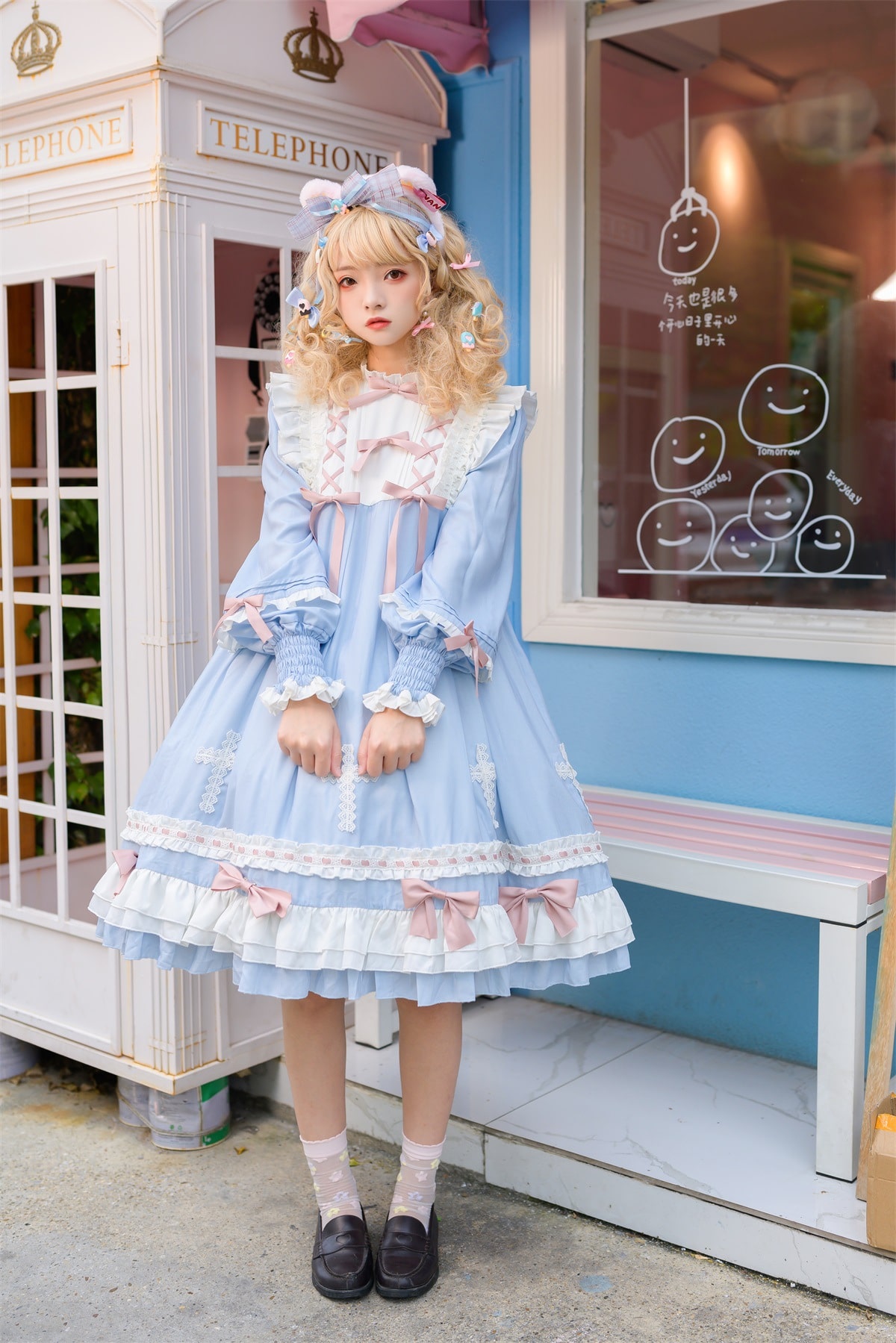 https://fulmo-img-server.com/lolis/685fcf679f528856b6ad95afa252e18b.jpg
