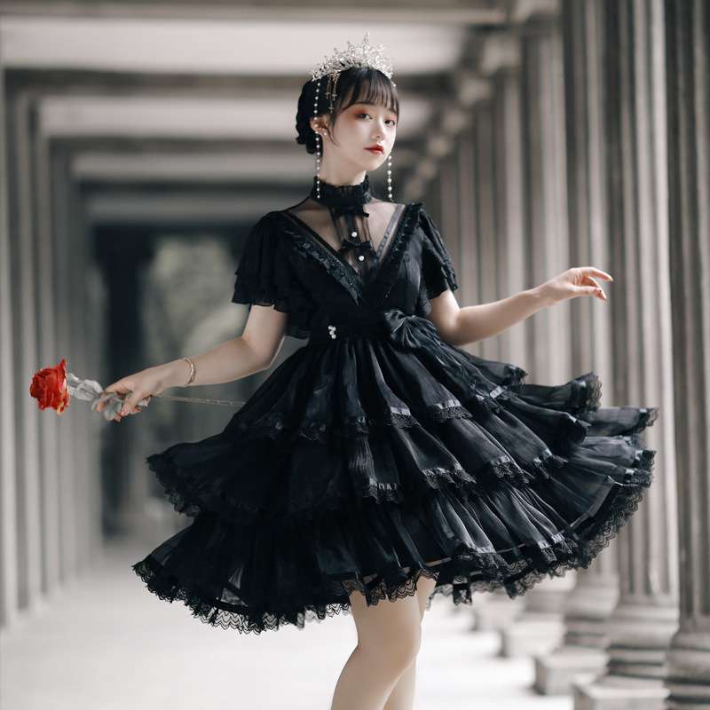 ロリータファッション  優雅な姫様風フリルティアードワンピース