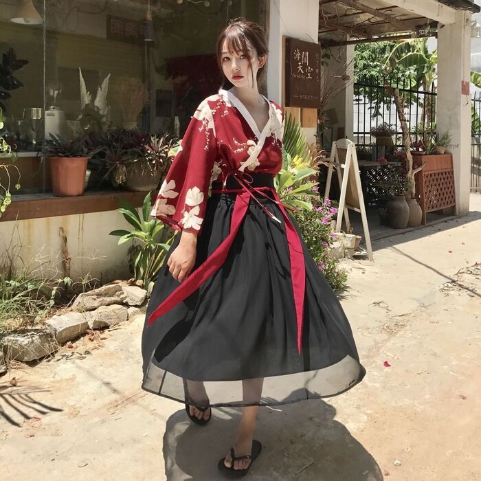 https://fulmo-img-server.com/lolis/978663f8-8faf-4cd6-a549-34ed6b1d44c5.jpg