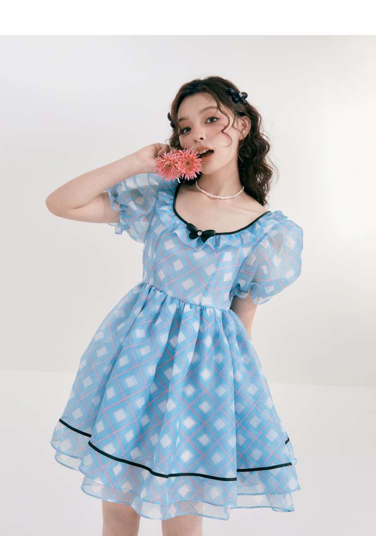 ロリータファッション うたかたの夢見るお姫様ドレス