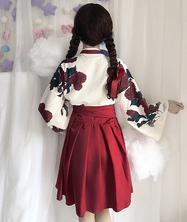 https://fulmo-img-server.com/lolis/ae5ca9da-f0e1-4755-b4a2-ddc6ab2ae3f2.jpg