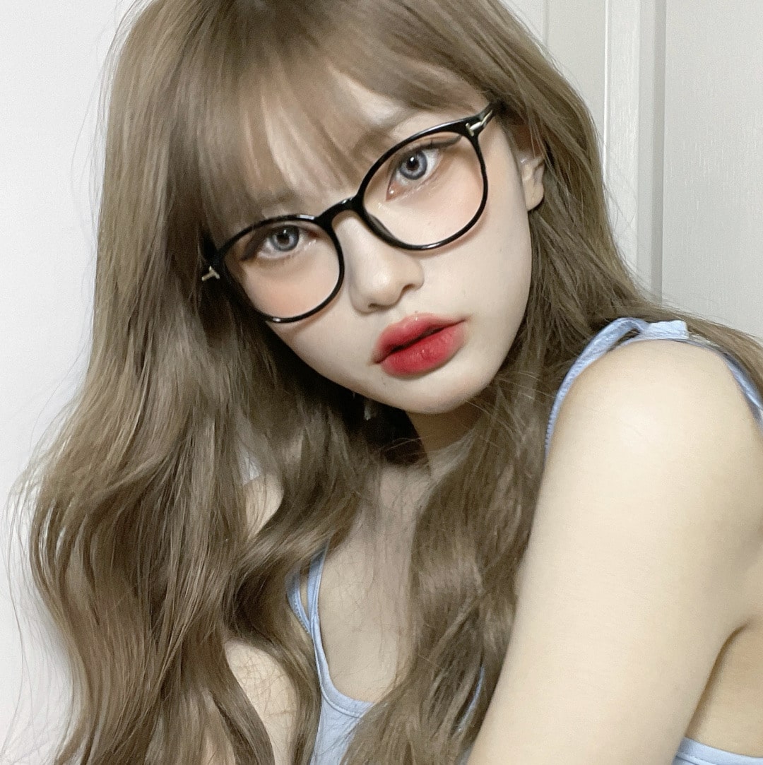 【甘ロリータ】カールの巻きが強いロングヘアウィッグ ロリータファッション