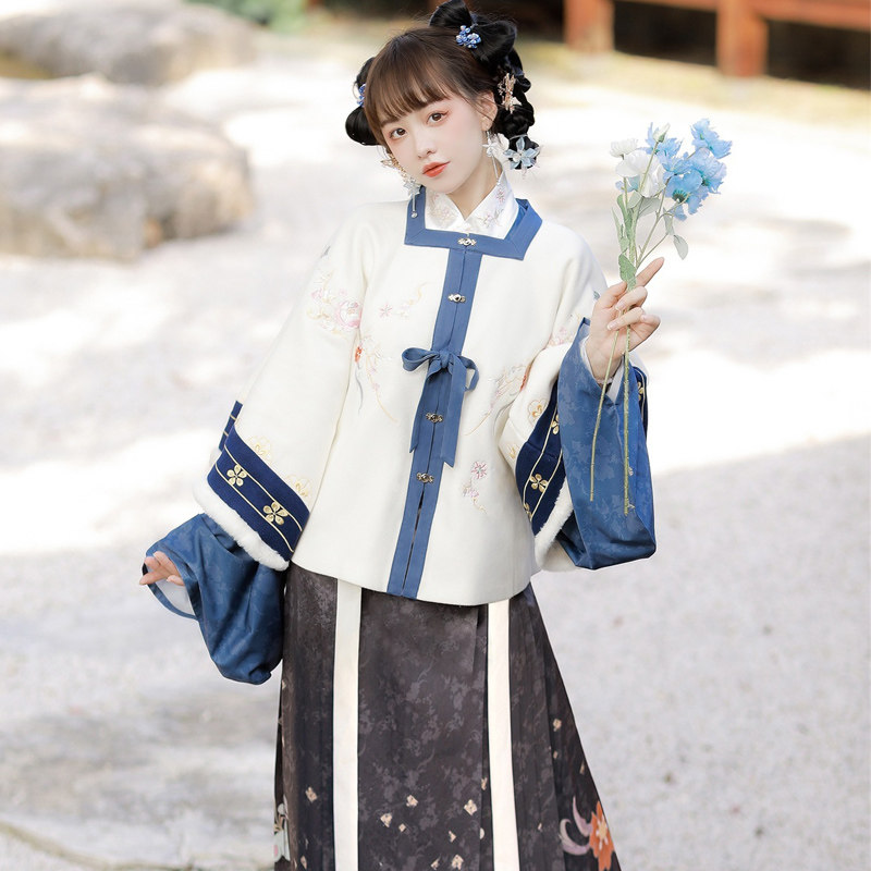 https://fulmo-img-server.com/lolis/d209011d-2ffd-4f24-87da-26591964aeb6.jpg
