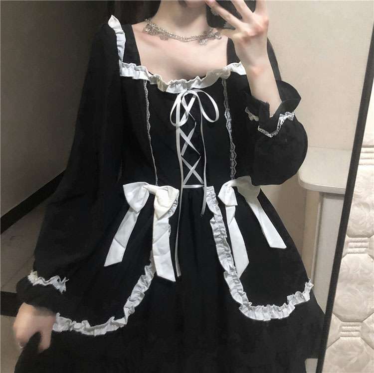 ロリータファッション レースフリルゴシックワンピース
