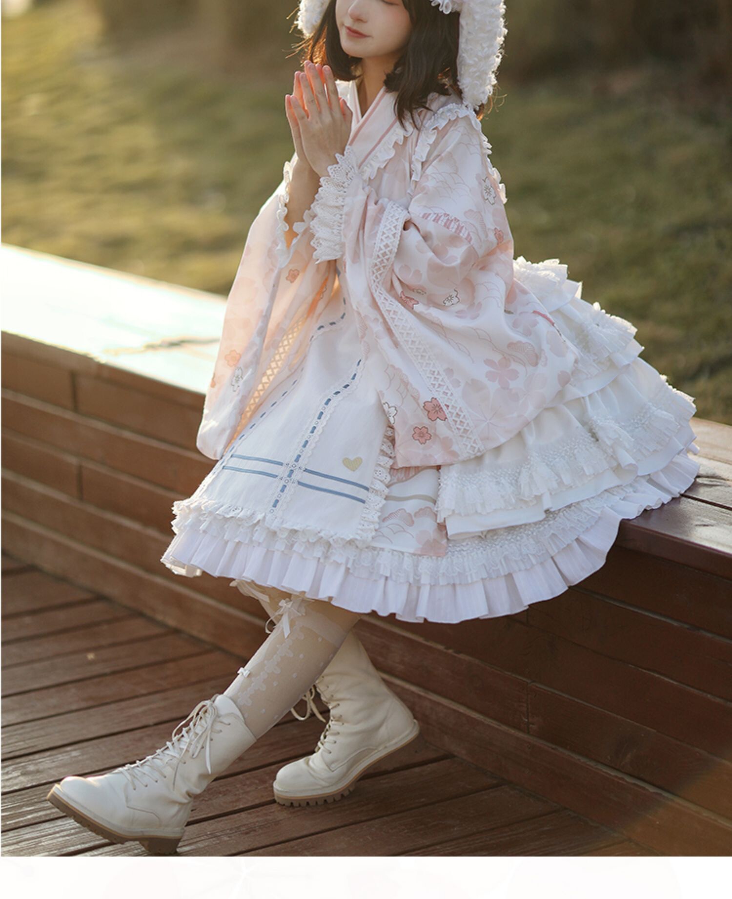 https://fulmo-img-server.com/lolis/f0b8900e-72e5-4e20-99d0-7ace53cbc4e4.jpg