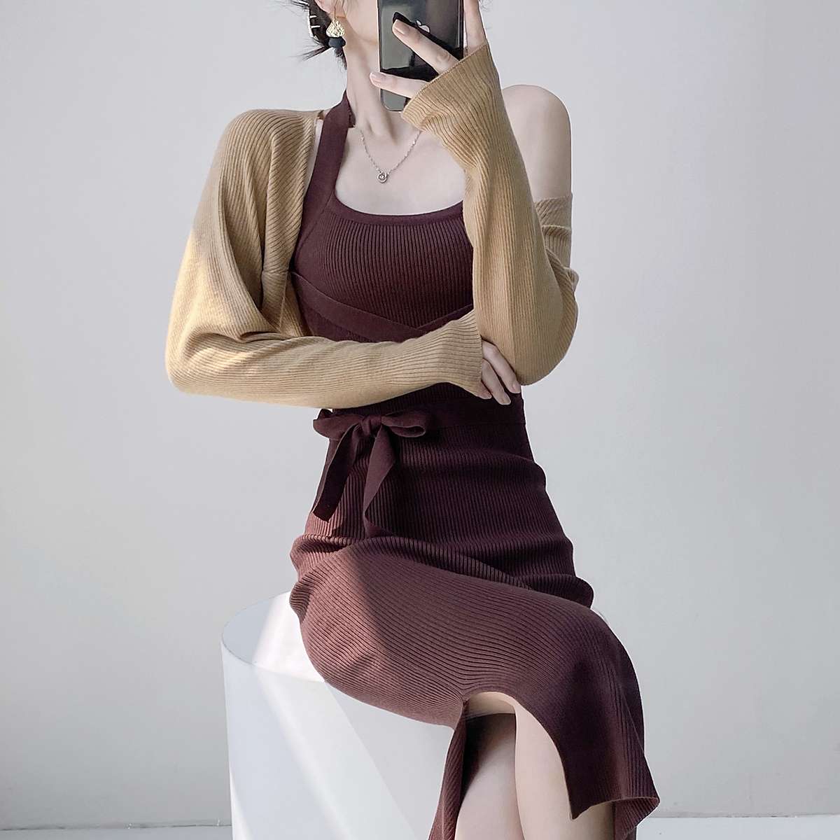スタイルアップ間違いなし！春夏にぴったりなストライプロングスカート10選