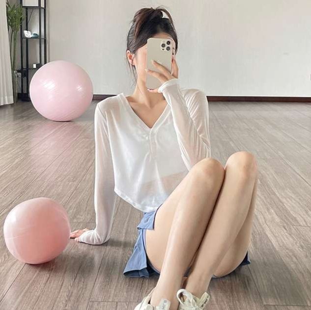 https://fulmo-img-server.com/longt-style/1745393633157_y2c8ug0d_sqmxpows.jpeg