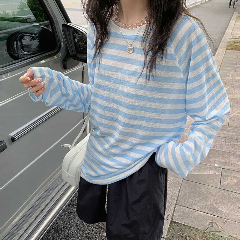 ロンT シンプル細身ロングTシャツ