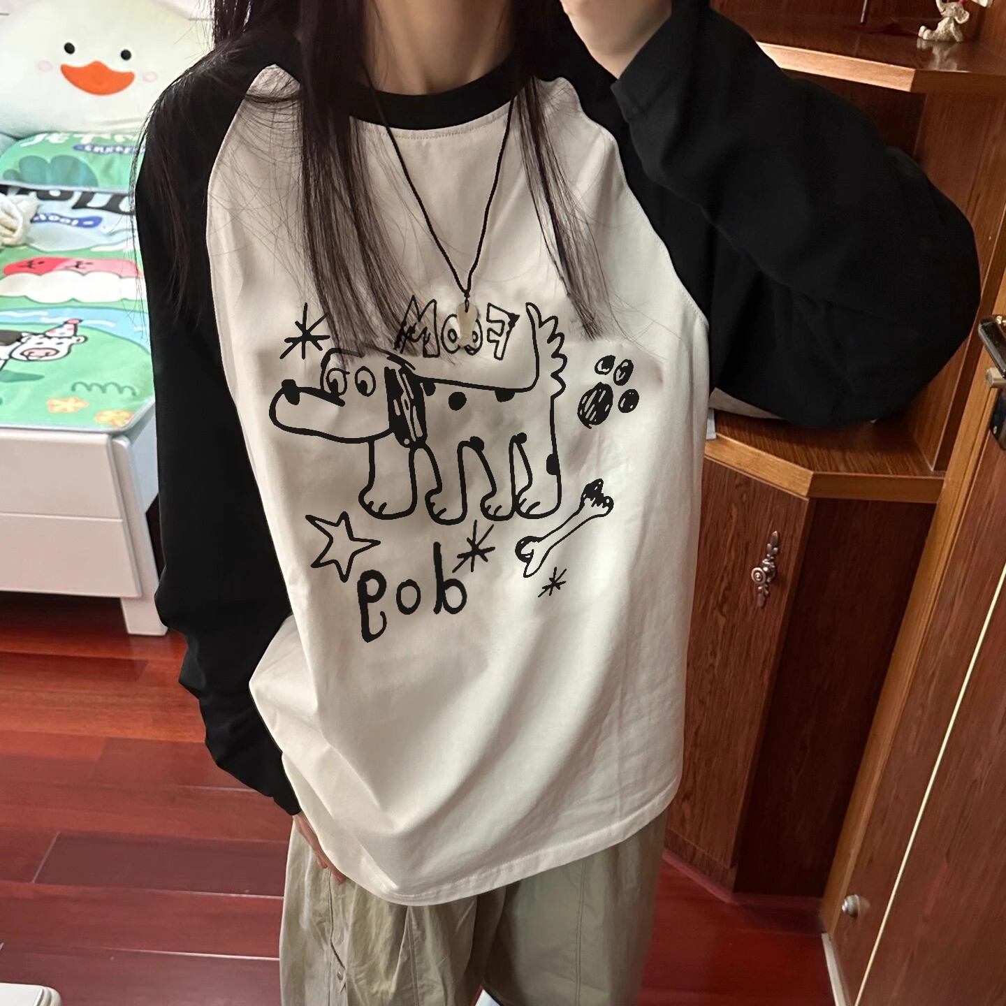 https://fulmo-img-server.com/longt-style/58c2e77e-1c4e-43aa-a3a9-494a1935f2d8.jpg