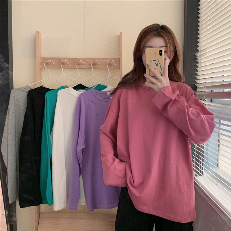 大人可愛いベーシックラウンドネックロンTコットン