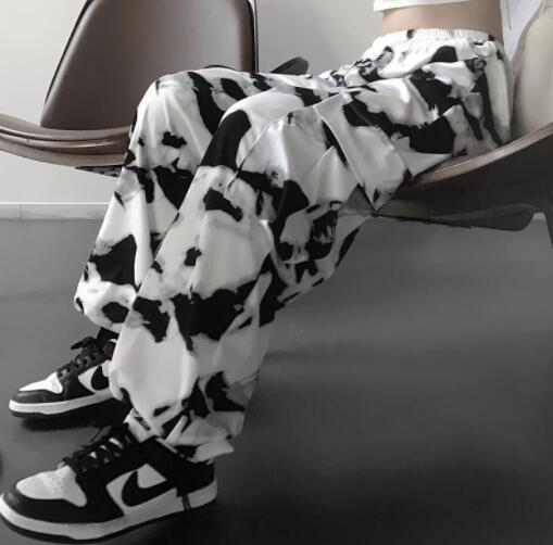  バギーパンツ 牛柄スウェットワイドパンツ絞り染風カジュアルボトムス