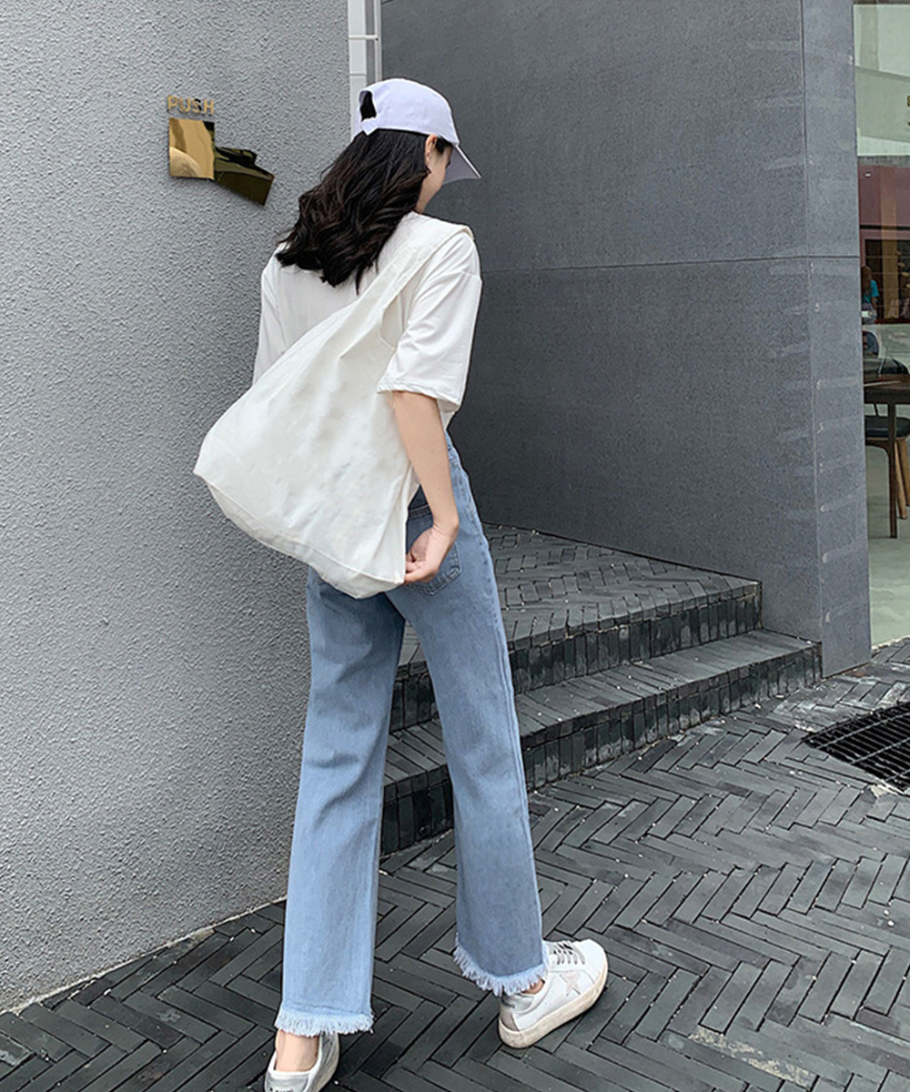 https://fulmo-img-server.com/loosefitlab/cb760a1e-eab6-444c-aa34-ef062402cdab.jpg