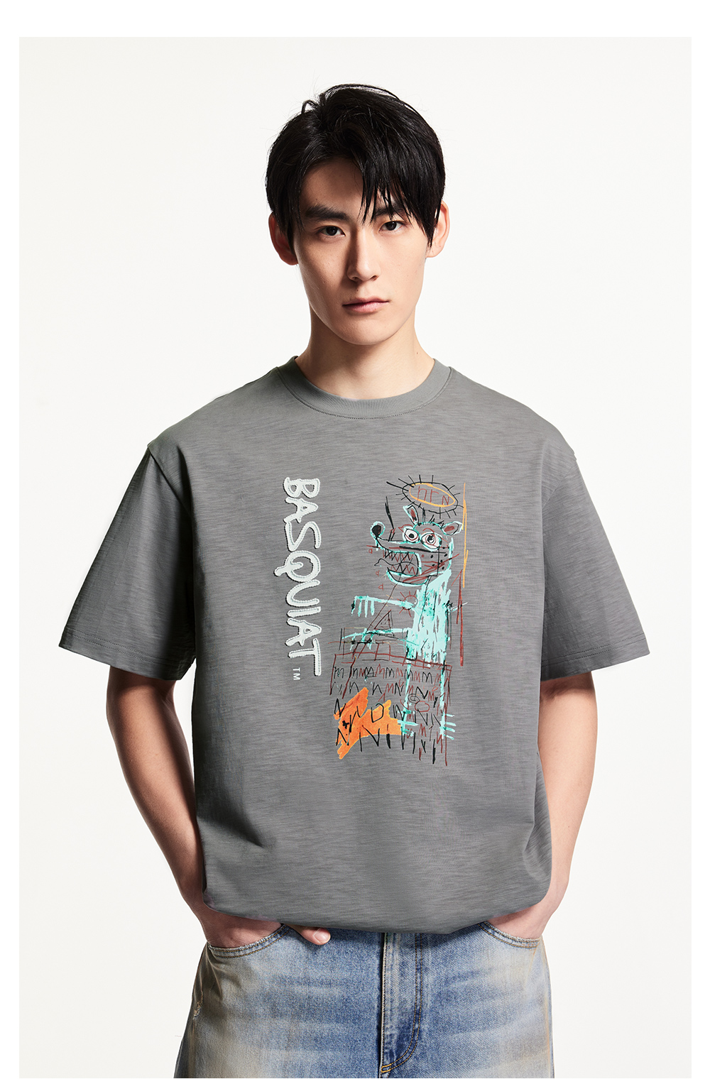 オーバーサイズTシャツ アートギャラリー 落書き風プリント