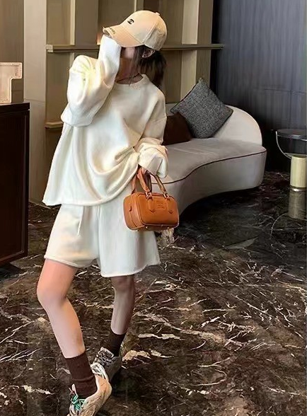 https://fulmo-img-server.com/loosey/1740364705783_c54zjfyb_g793hrvu.png