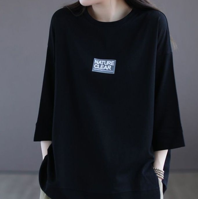 オーバーサイズTシャツ 自然派ゆったり七分袖ロゴ入りトップス