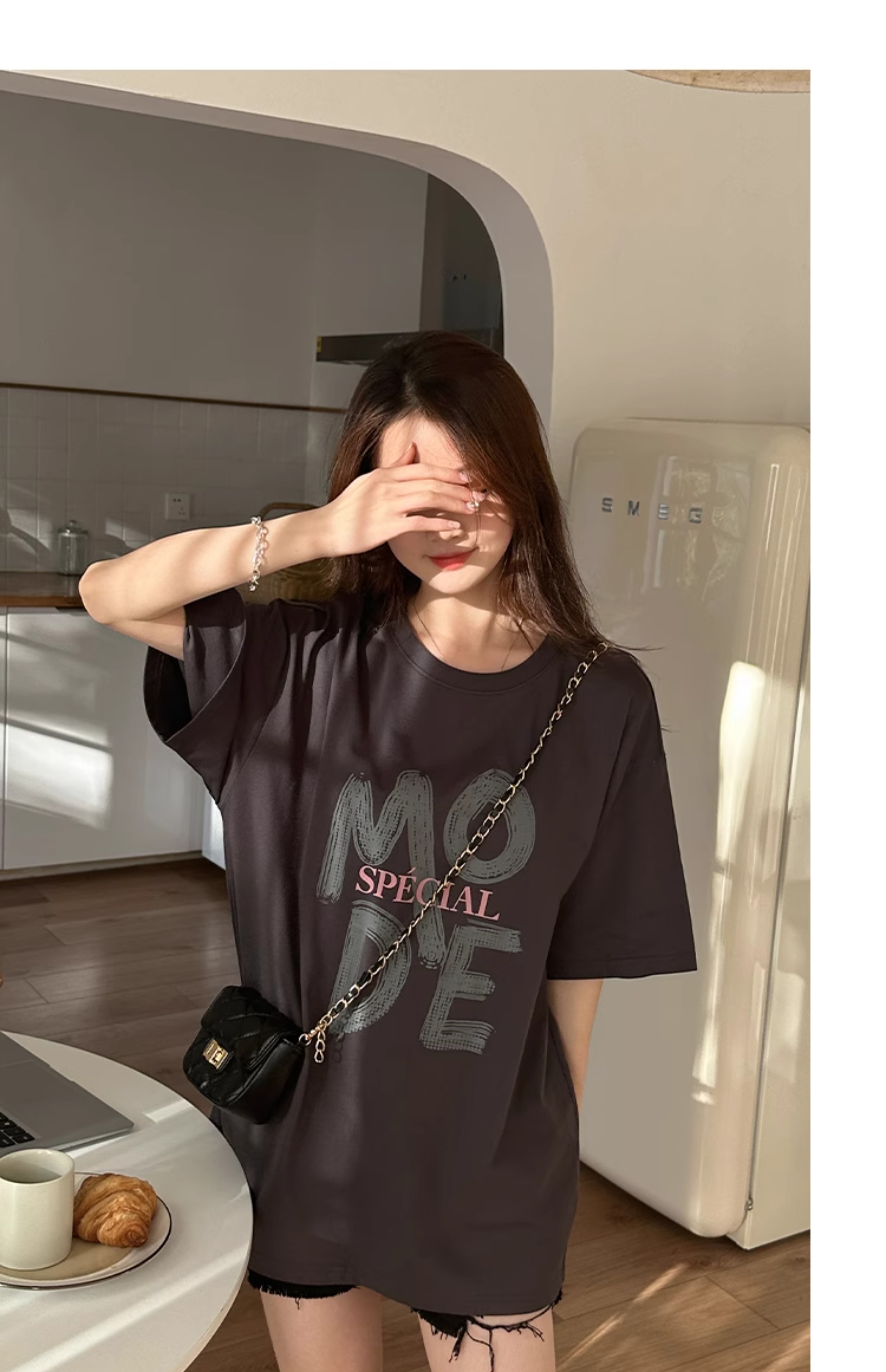 オーバーサイズTシャツ 特別なモードプリント ゆったりティー