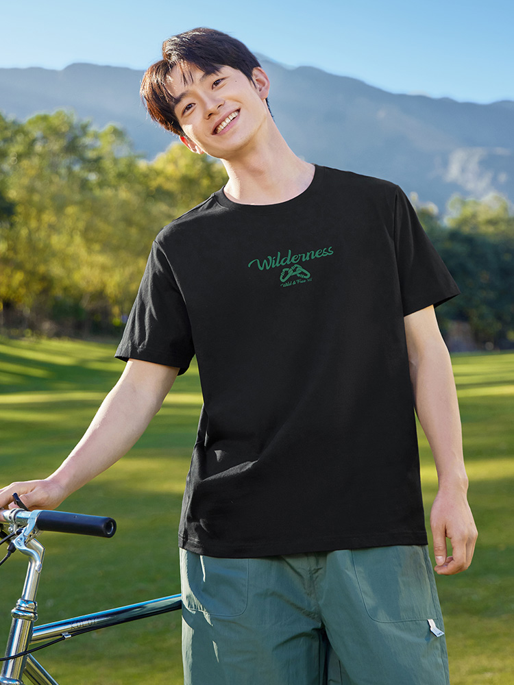 オーバーサイズTシャツ 大自然ロゴ入りゆったり半袖