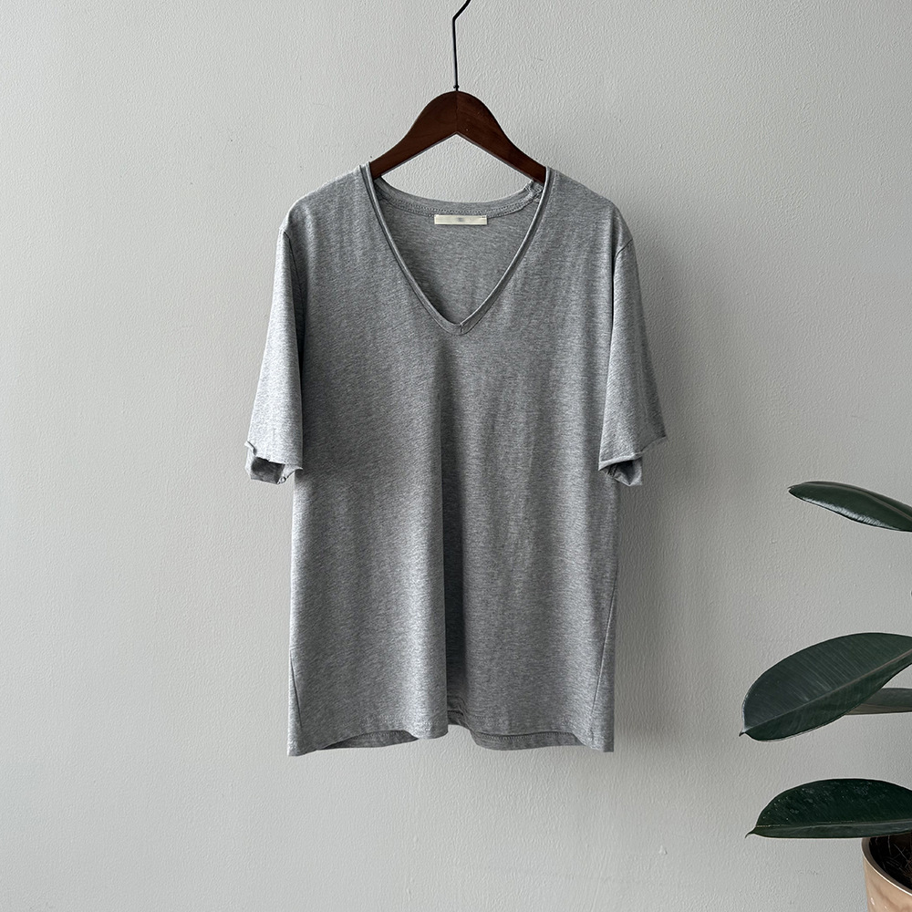 オーバーサイズTシャツ 優雅な横ゆるシルエット 丸首ゆったりティー