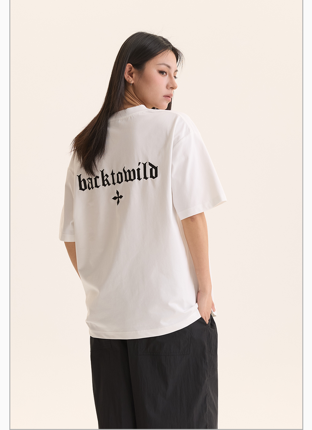 オーバーサイズTシャツ 古典文字バックプリントゆったりシャツ