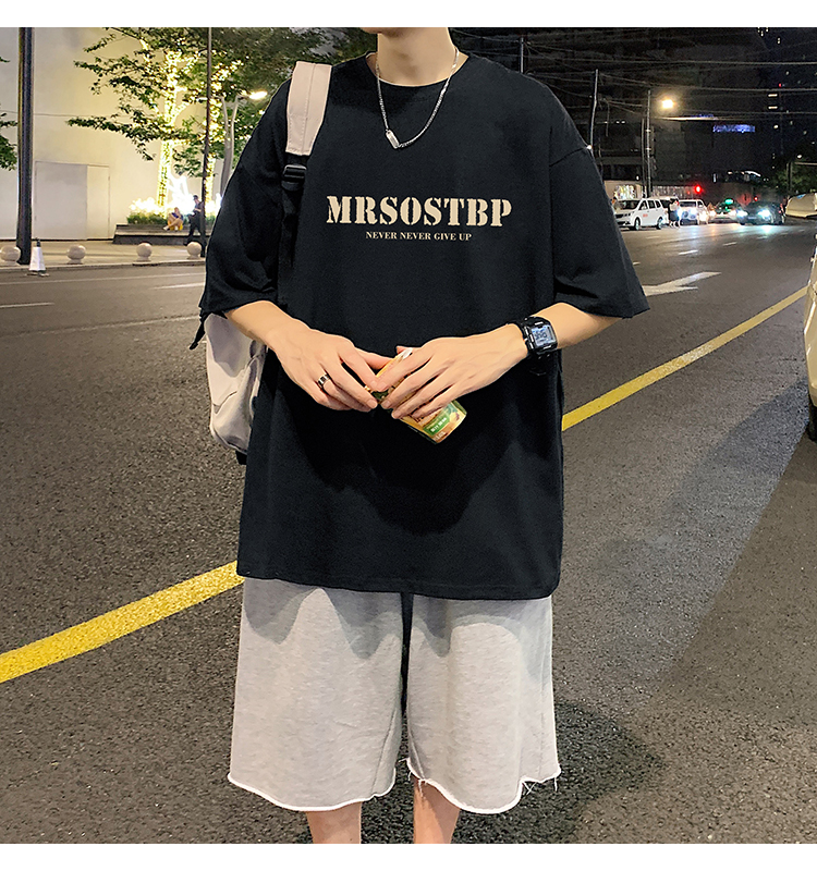 オーバーサイズTシャツ 諦めない気持ちが伝わるプリント半袖