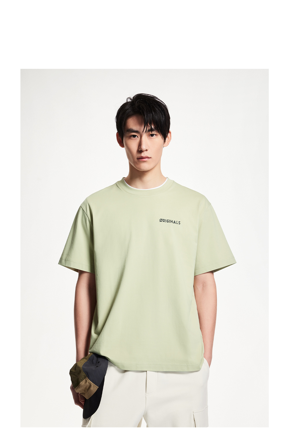 オーバーサイズTシャツ シンプル刺繍入りゆったり半袖
