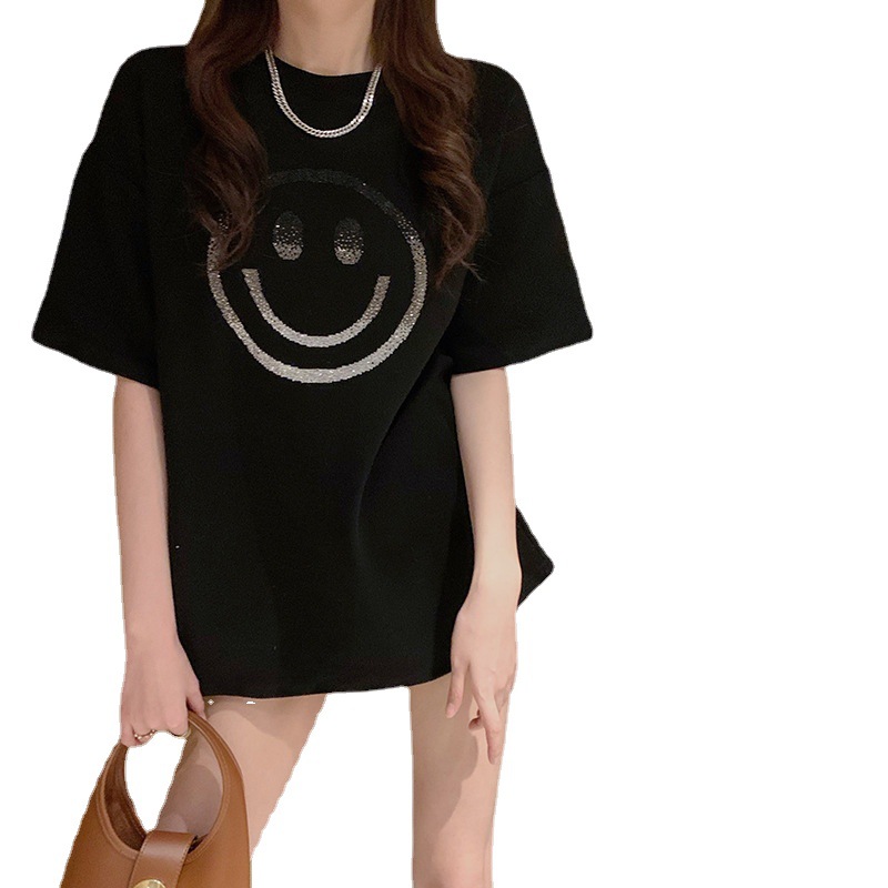 オーバーサイズTシャツ にこにこ笑顔のゆるふわワイドシルエット