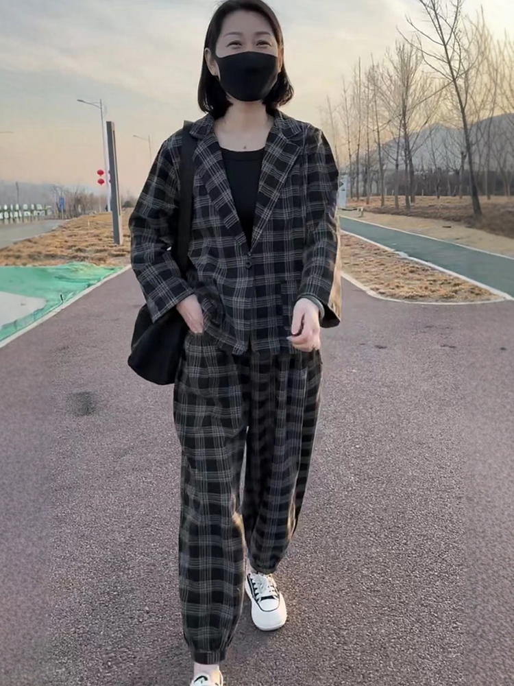 https://fulmo-img-server.com/loosey/68e791e0-521b-4d9c-a4b0-e3821713af4c.jpg
