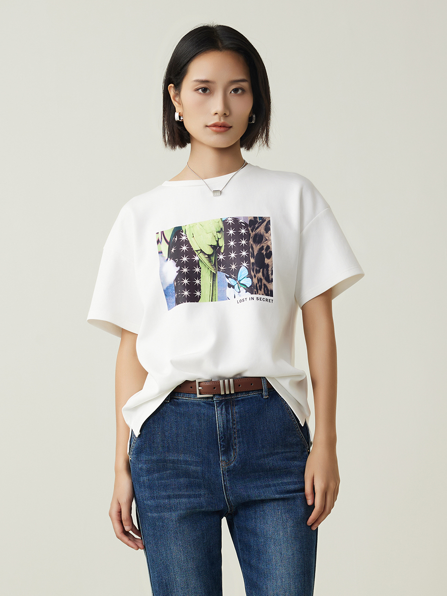 オーバーサイズTシャツ 秘密の蝶々 アートプリント ゆったりシャツ