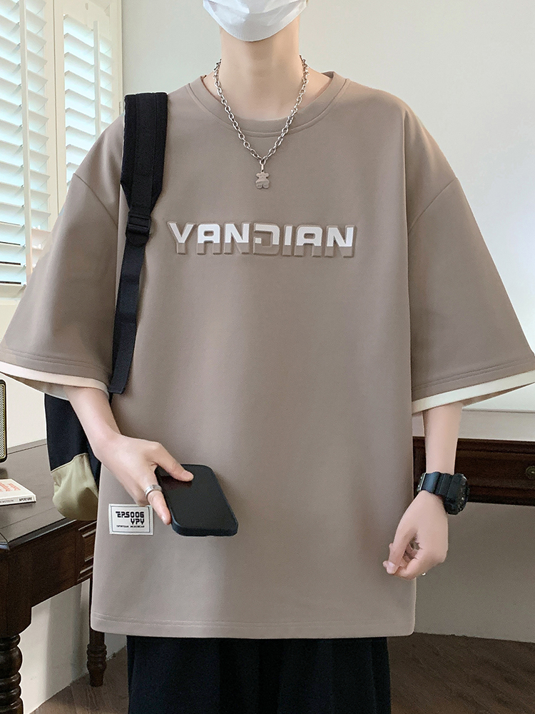 オーバーサイズTシャツ 立体ロゴ入り五分袖ゆったりシャツ
