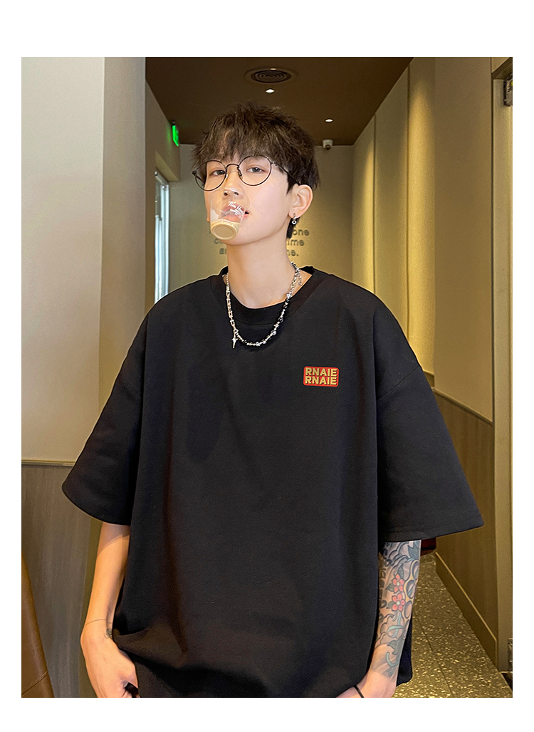 オーバーサイズTシャツ シンプル文字ロゴ ゆったり半袖