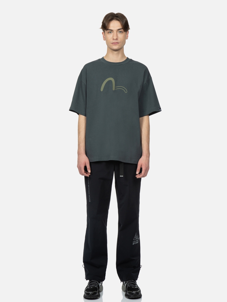 オーバーサイズTシャツ 波形ロゴ 落ち着きのあるゆとりシャツ