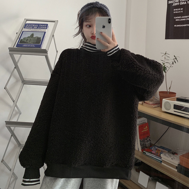 オーバーサイズTシャツ もこもこボアレイヤード風オーバーサイズトレーナー