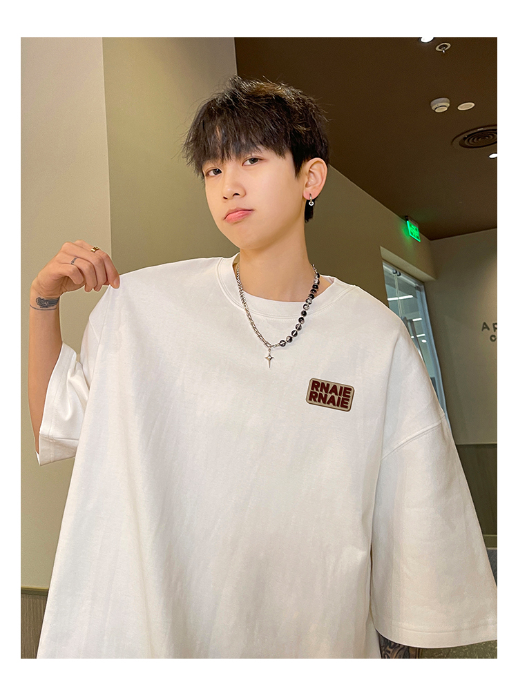 オーバーサイズTシャツ シンプル文字ロゴ ゆったり半袖
