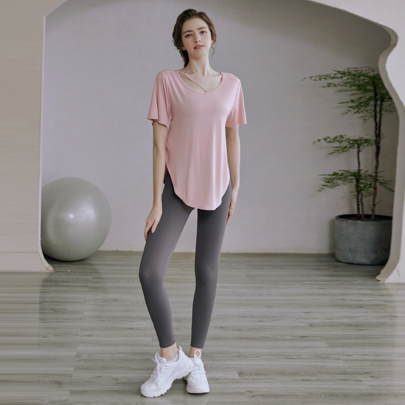 オーバーサイズTシャツ デザインネック ゆったりスポーツセット