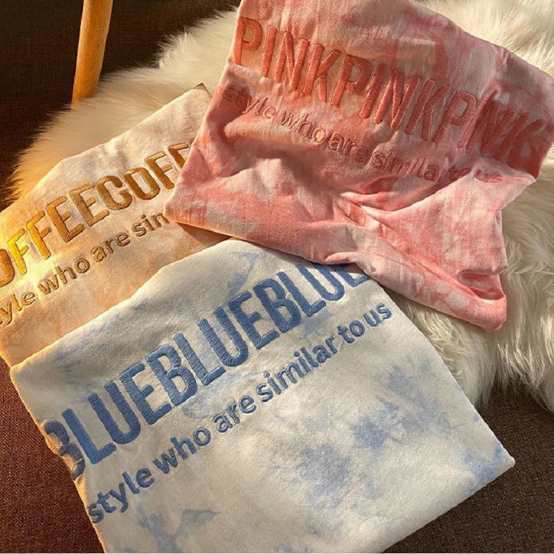 オーバーサイズTシャツ 絞り染めロゴデザインゆったりシャツ