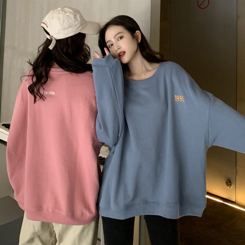 オーバーサイズTシャツ 数字刺繍入りゆったり裏起毛トレーナー