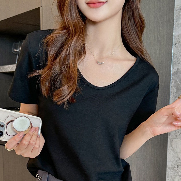 オーバーサイズTシャツ ゆったり着こなし基本の一枚