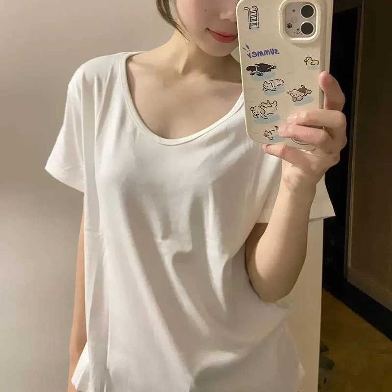 オーバーサイズTシャツ ゆったり着こなし基本の一枚