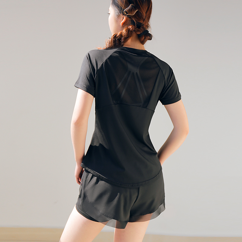 オーバーサイズTシャツ しなやかスポーツセットアップ