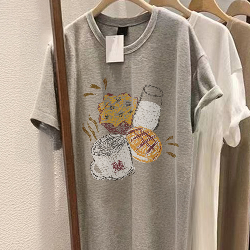オーバーサイズTシャツ 朝食図案ロングワンピース