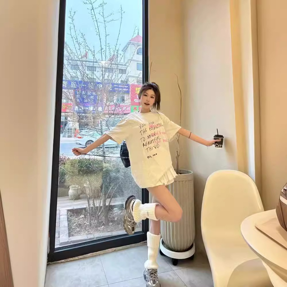 オーバーサイズTシャツ 優しい印象のメッセージ入りゆったり着丈
