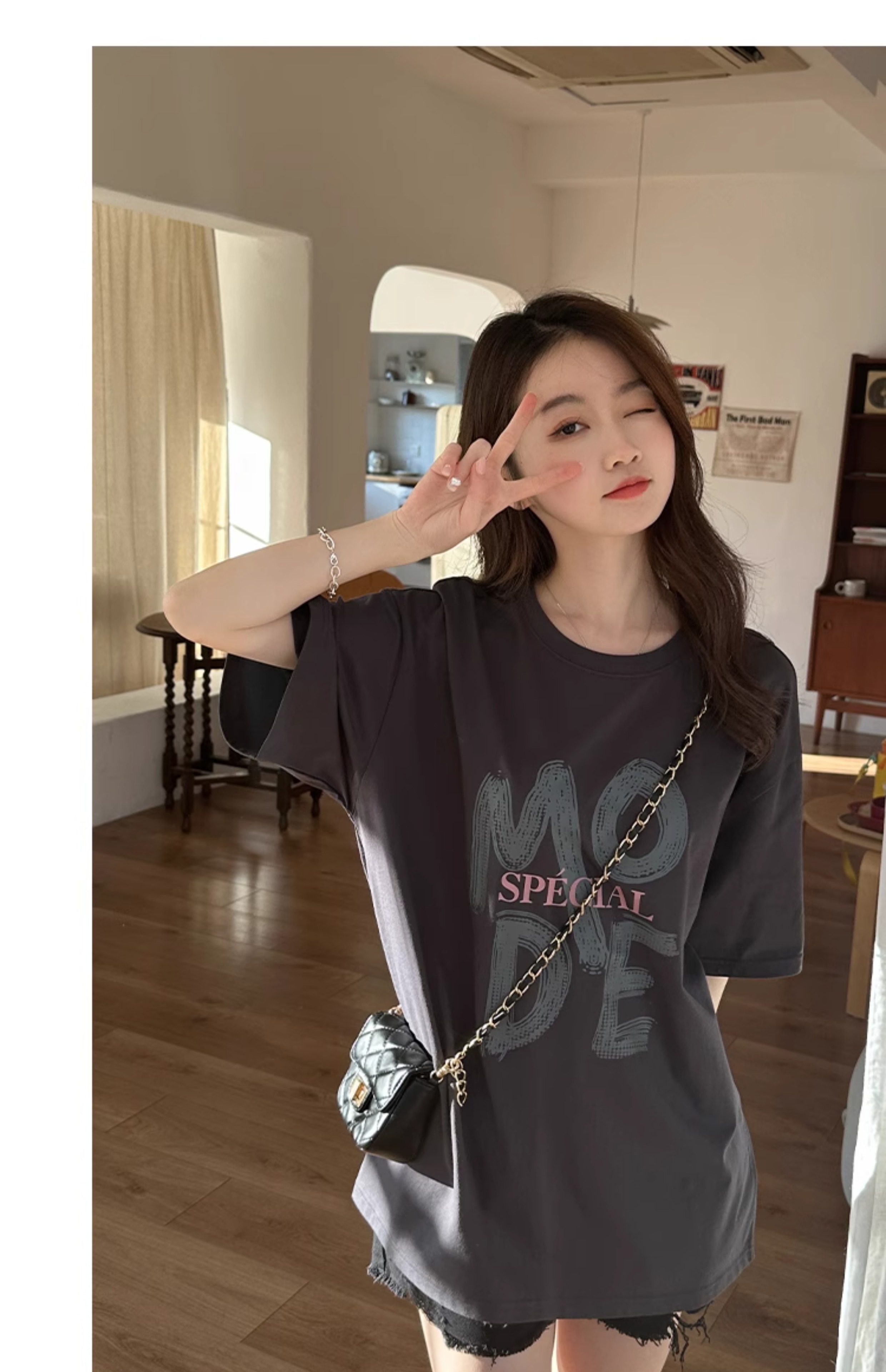 オーバーサイズTシャツ 特別なモードプリント ゆったりティー