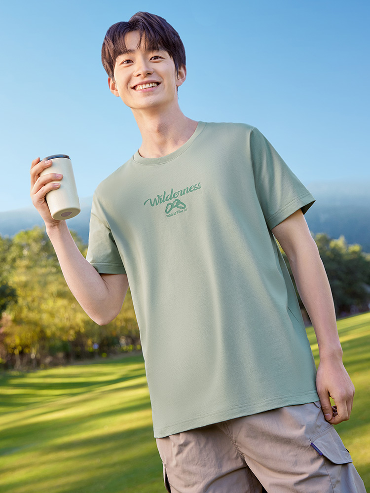 オーバーサイズTシャツ 大自然ロゴ入りゆったり半袖