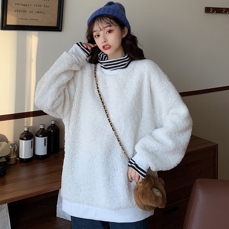 オーバーサイズTシャツ もこもこボアレイヤード風オーバーサイズトレーナー